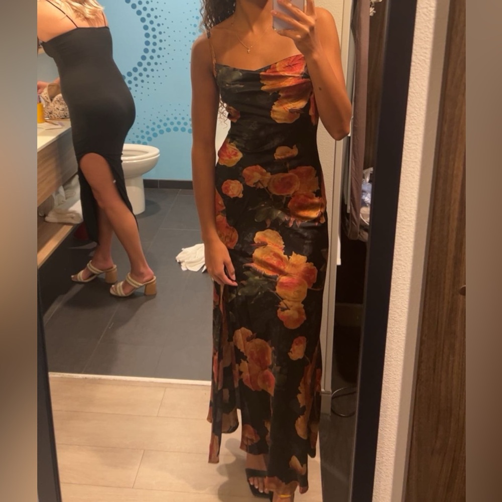 Anna Grace “vintage” floral dress
